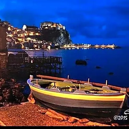 Al Quindici Nocleg ze śniadaniem Scilla